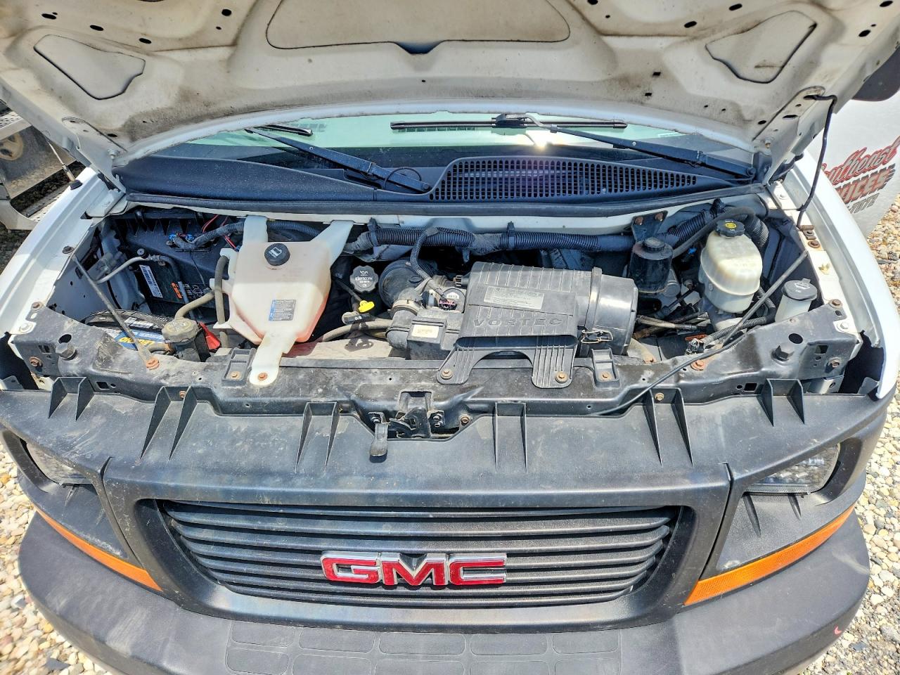 GMC Savana Cutaway G3500