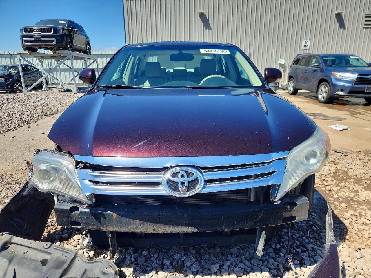 Toyota Avalon Base