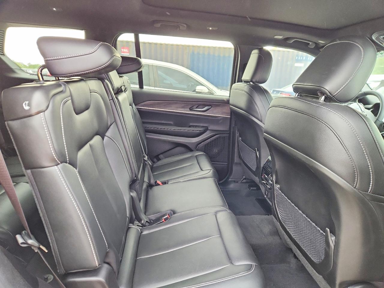 Jeep Cherokee L Limited