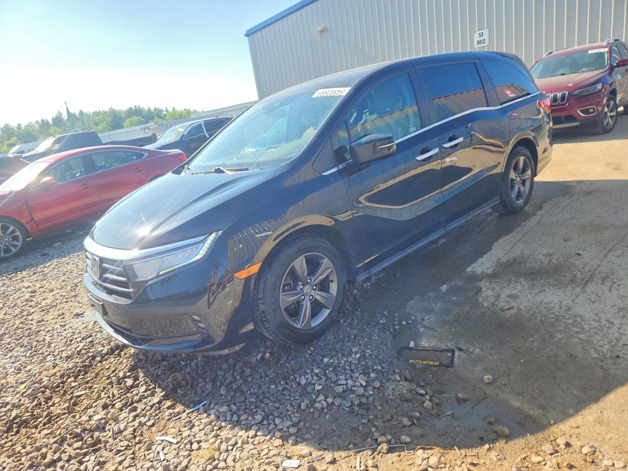 Salvage Honda Odyssey Image