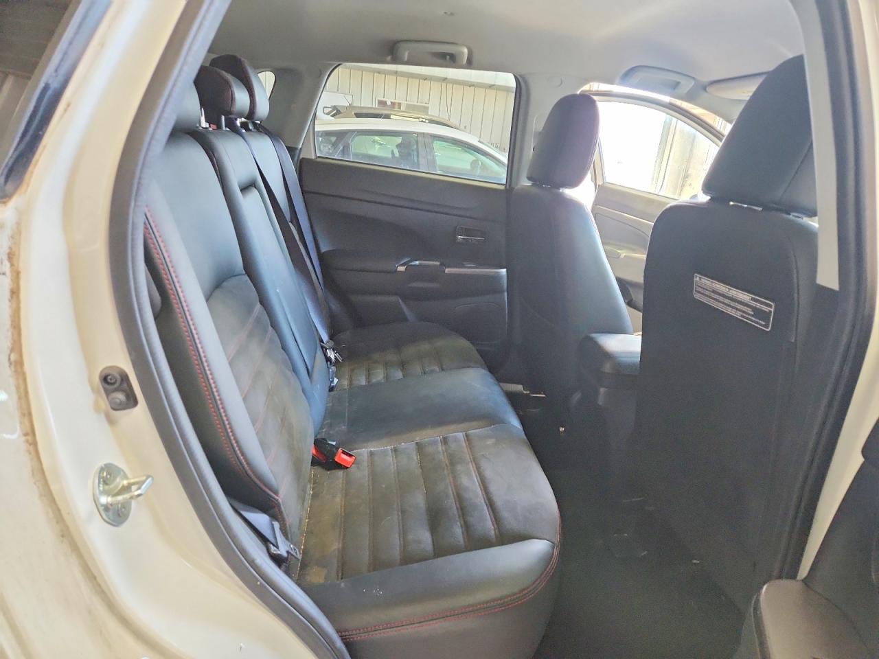 Mitsubishi Outlander Es