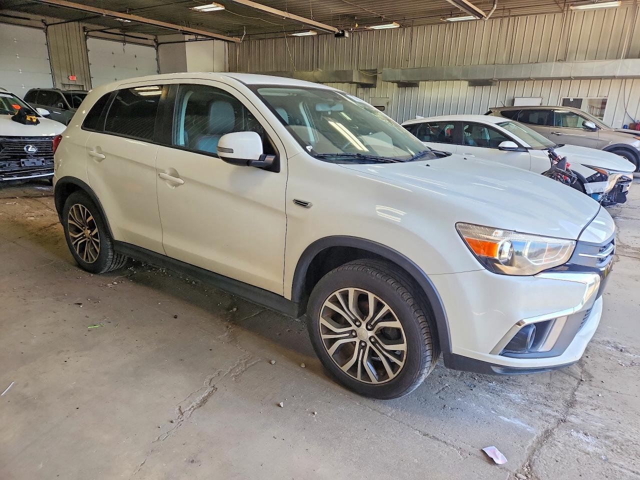 Mitsubishi Outlander Es