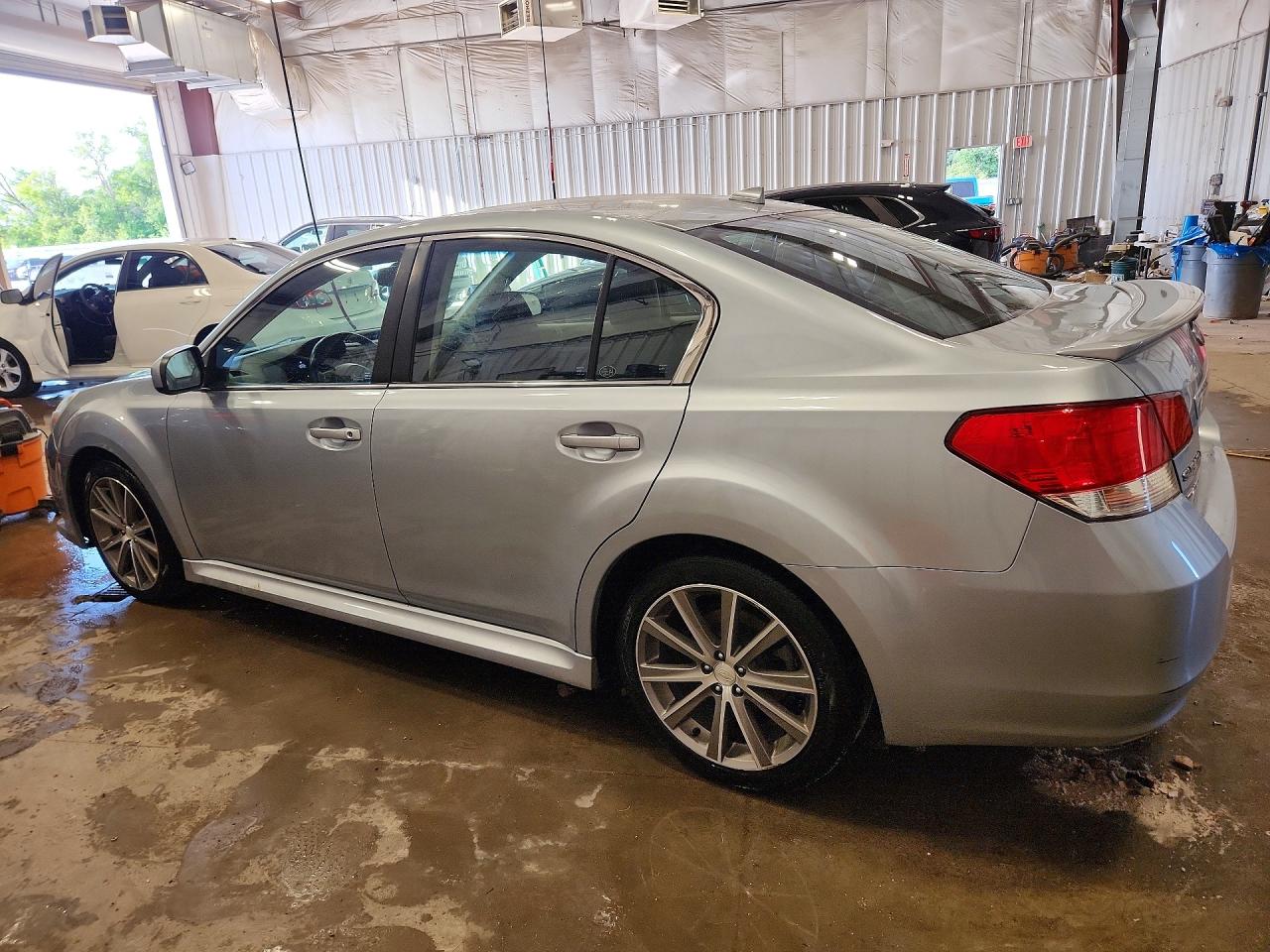 Subaru Legacy 2.5i Sport