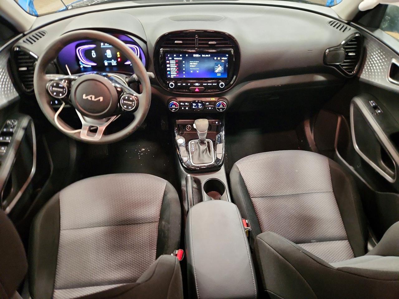 Kia Soul Lx