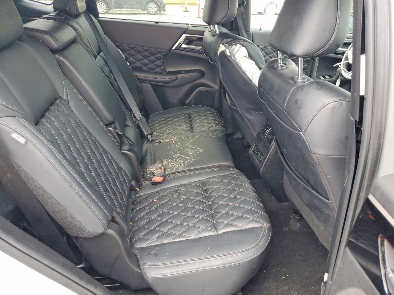 Mitsubishi Outlander Sel
