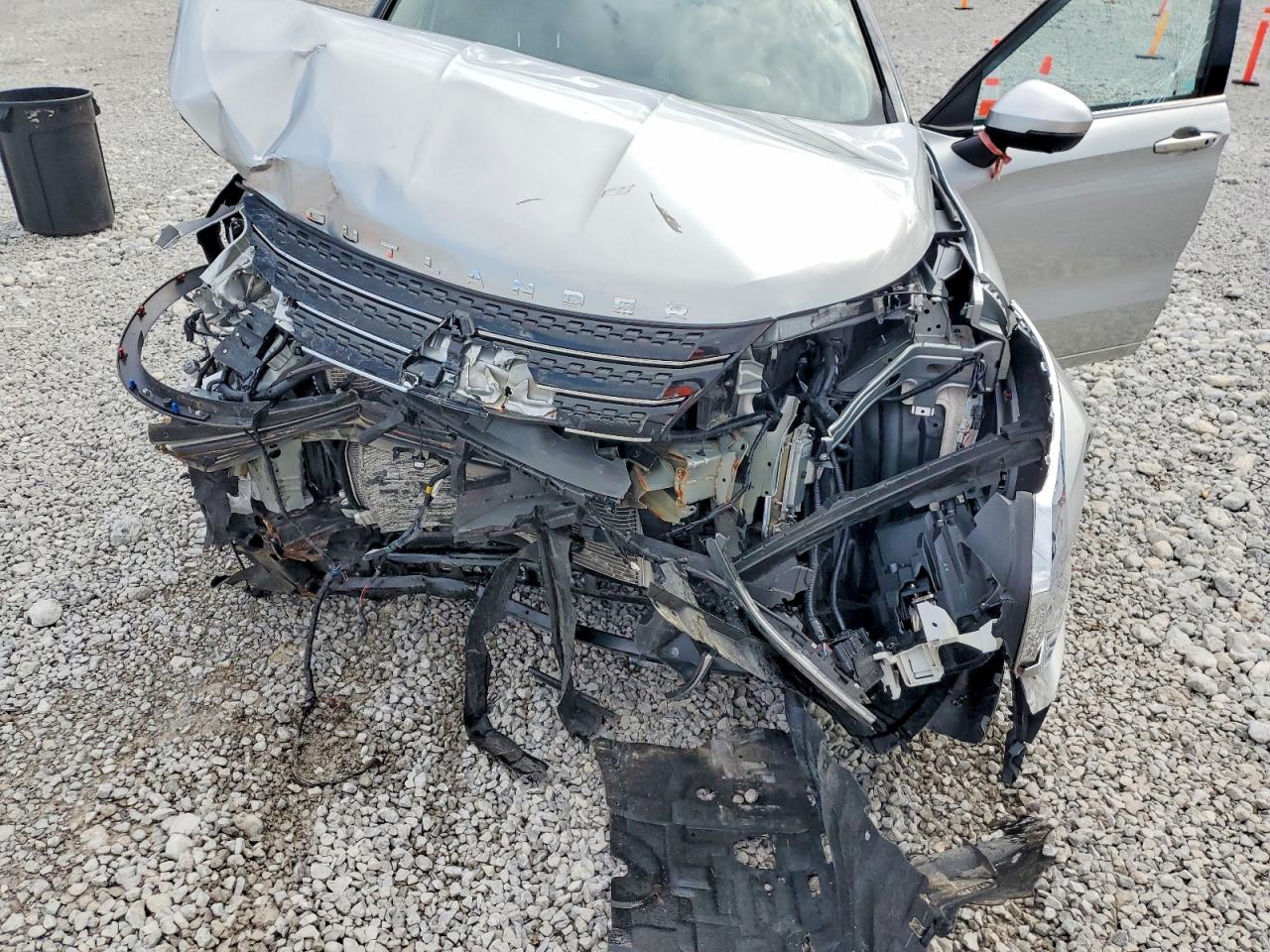 Mitsubishi Outlander Sel