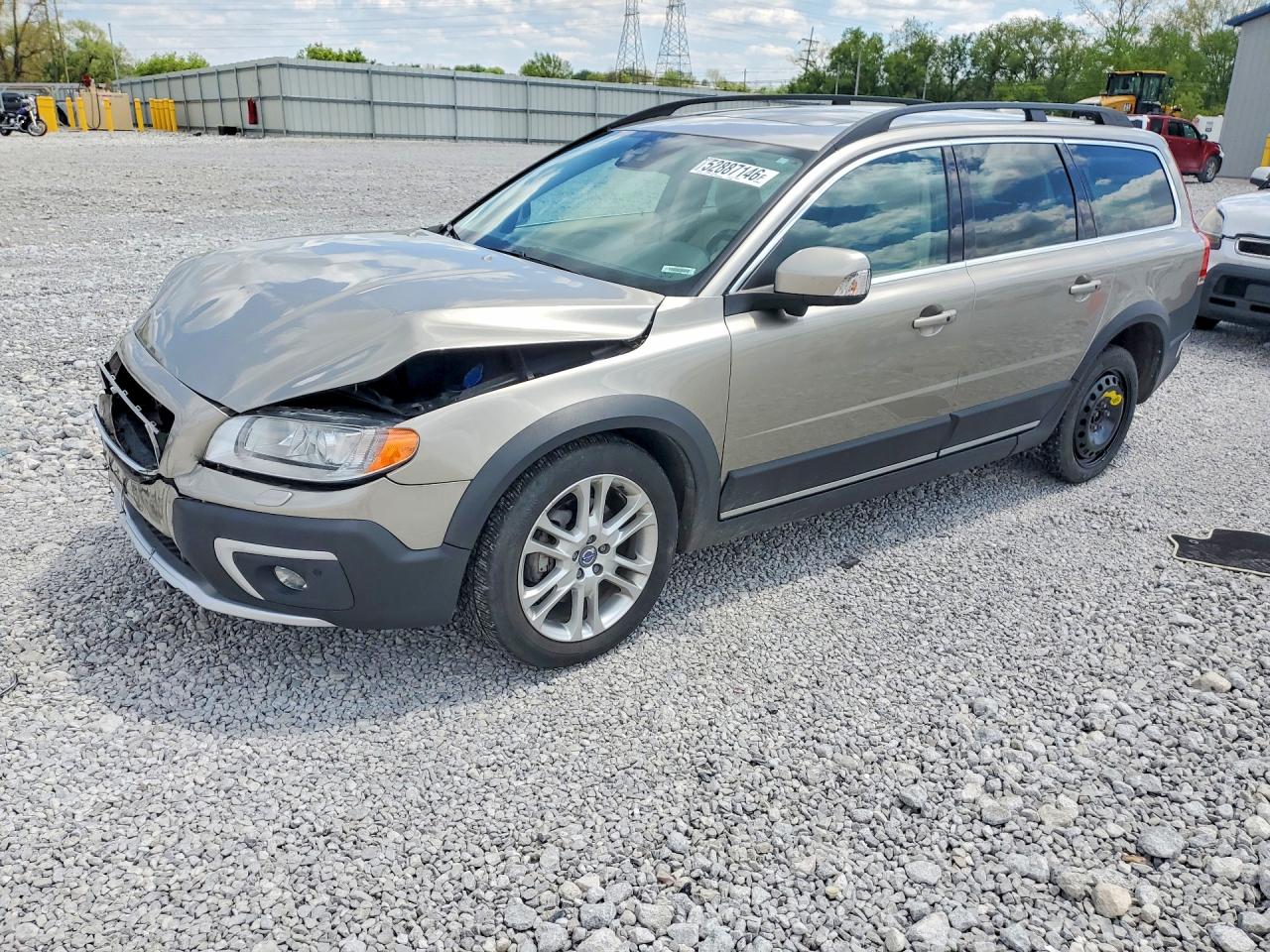 Salvage Volvo XC70 Image