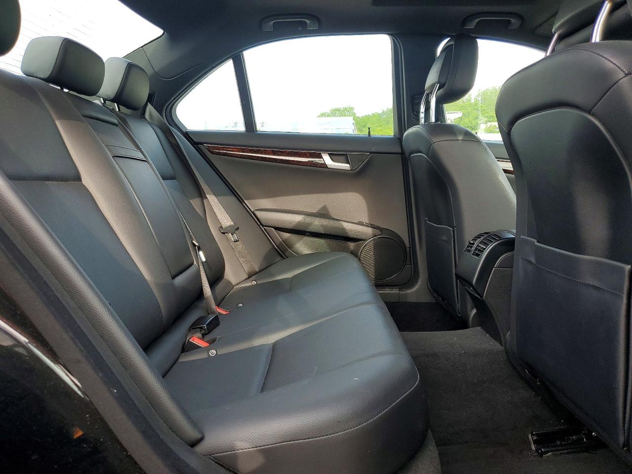 Mercedes-Benz C-Class 300 4matic