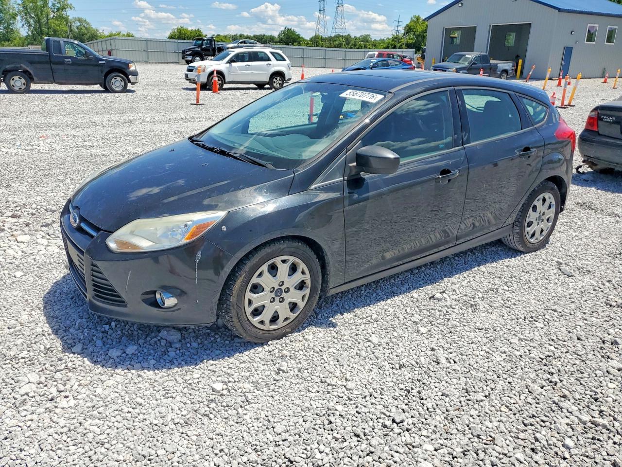 Salvage Ford Focus Image