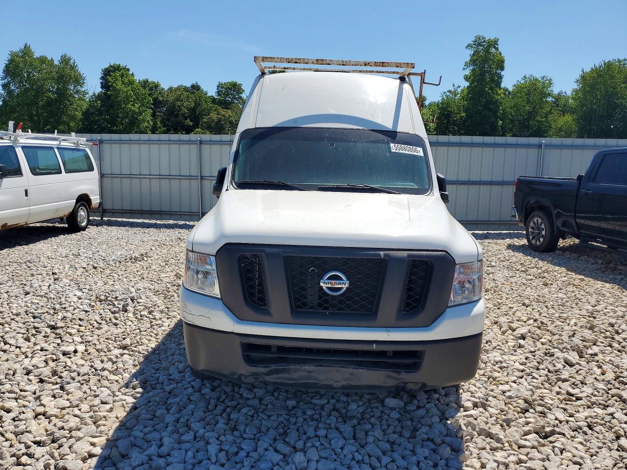Nissan Nv 2500