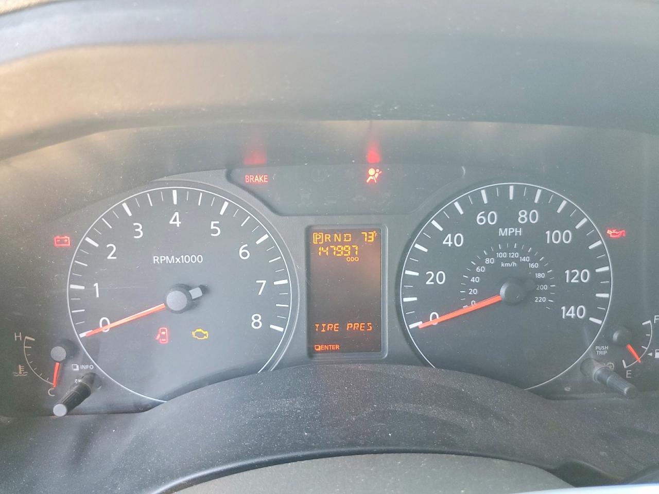Nissan Nv 2500