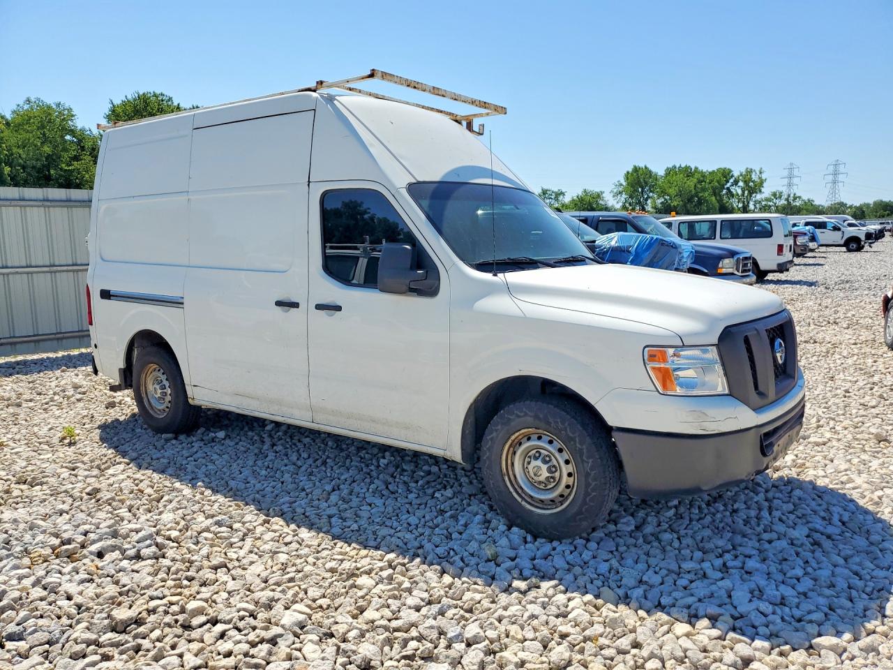 Nissan Nv 2500