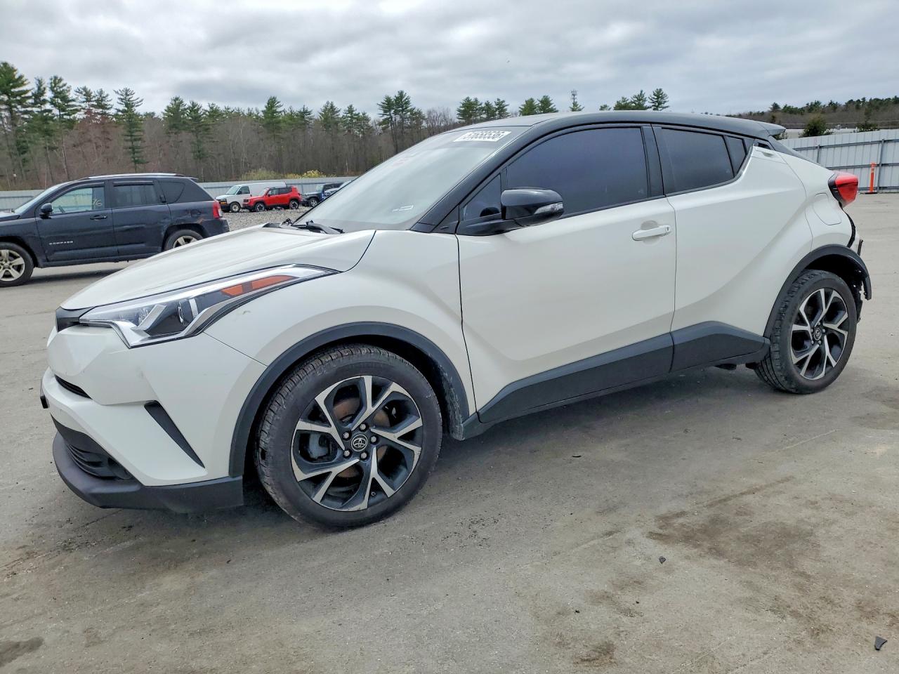 Salvage Toyota C-HR Image