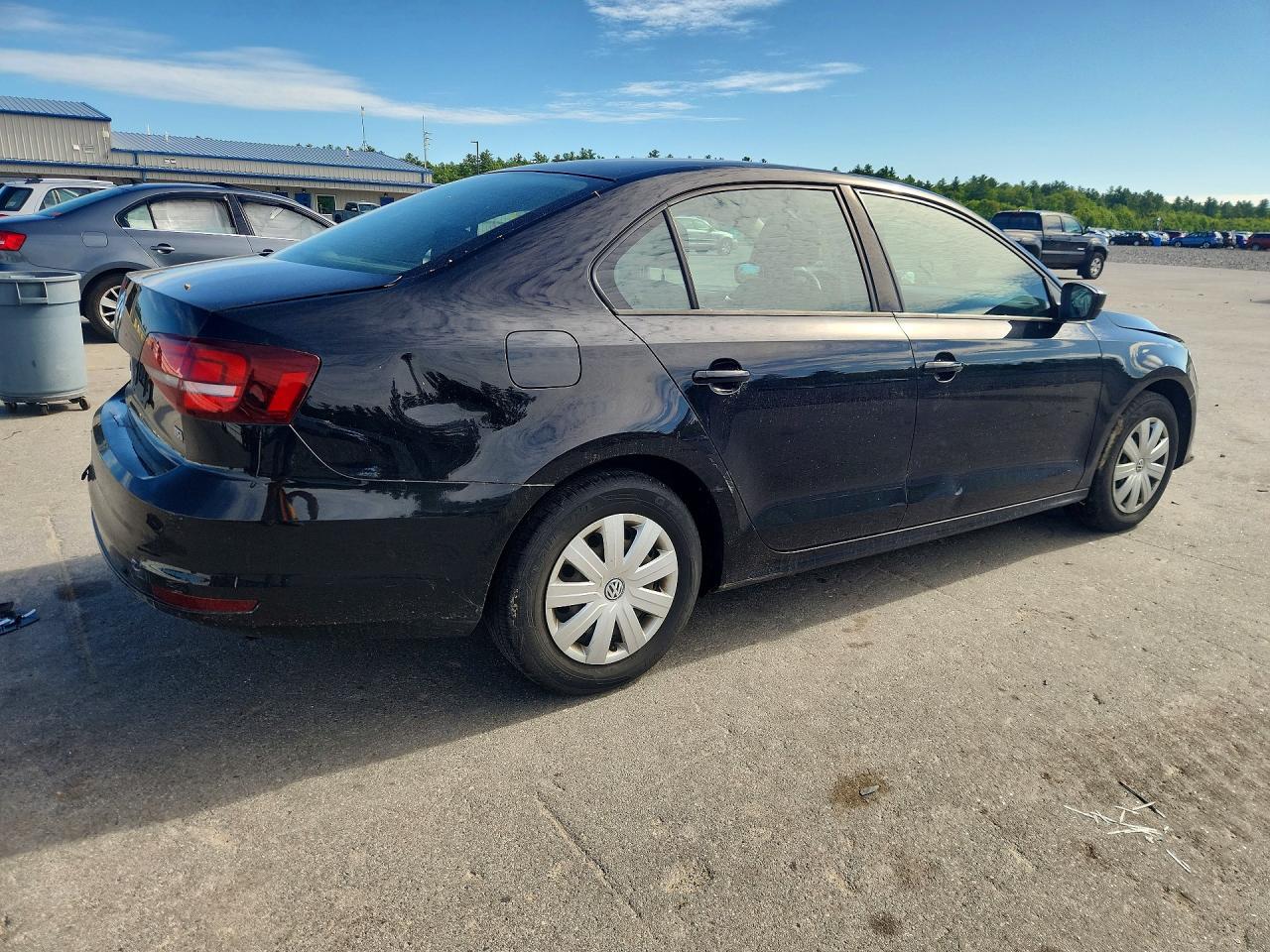 Volkswagen Jetta S