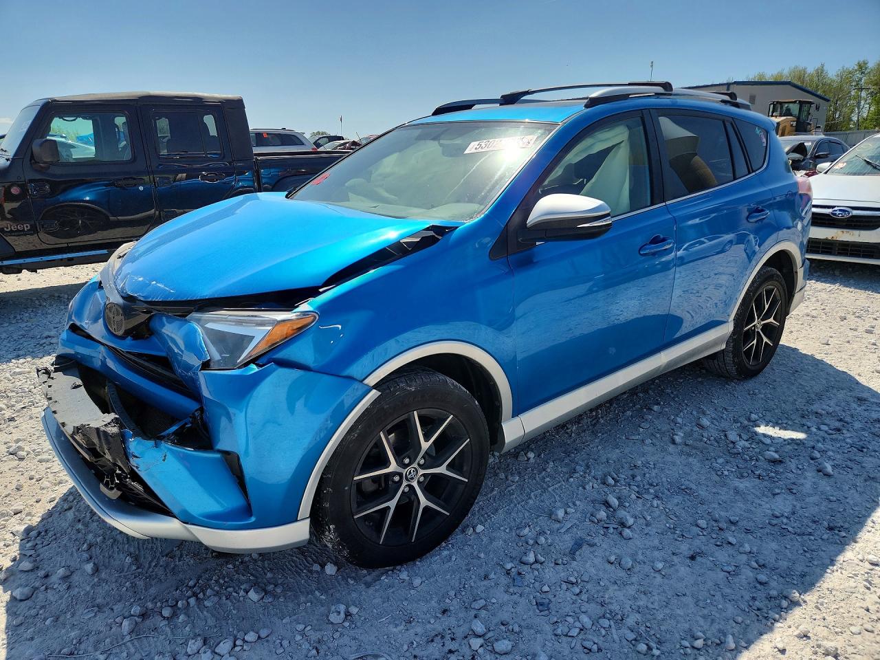 Salvage Toyota RAV4 Image