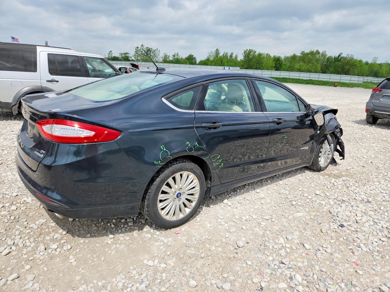 Ford Fusion Se Hybrid