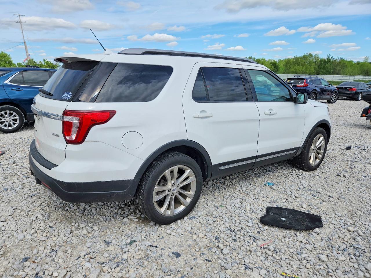 Ford Explorer Xlt