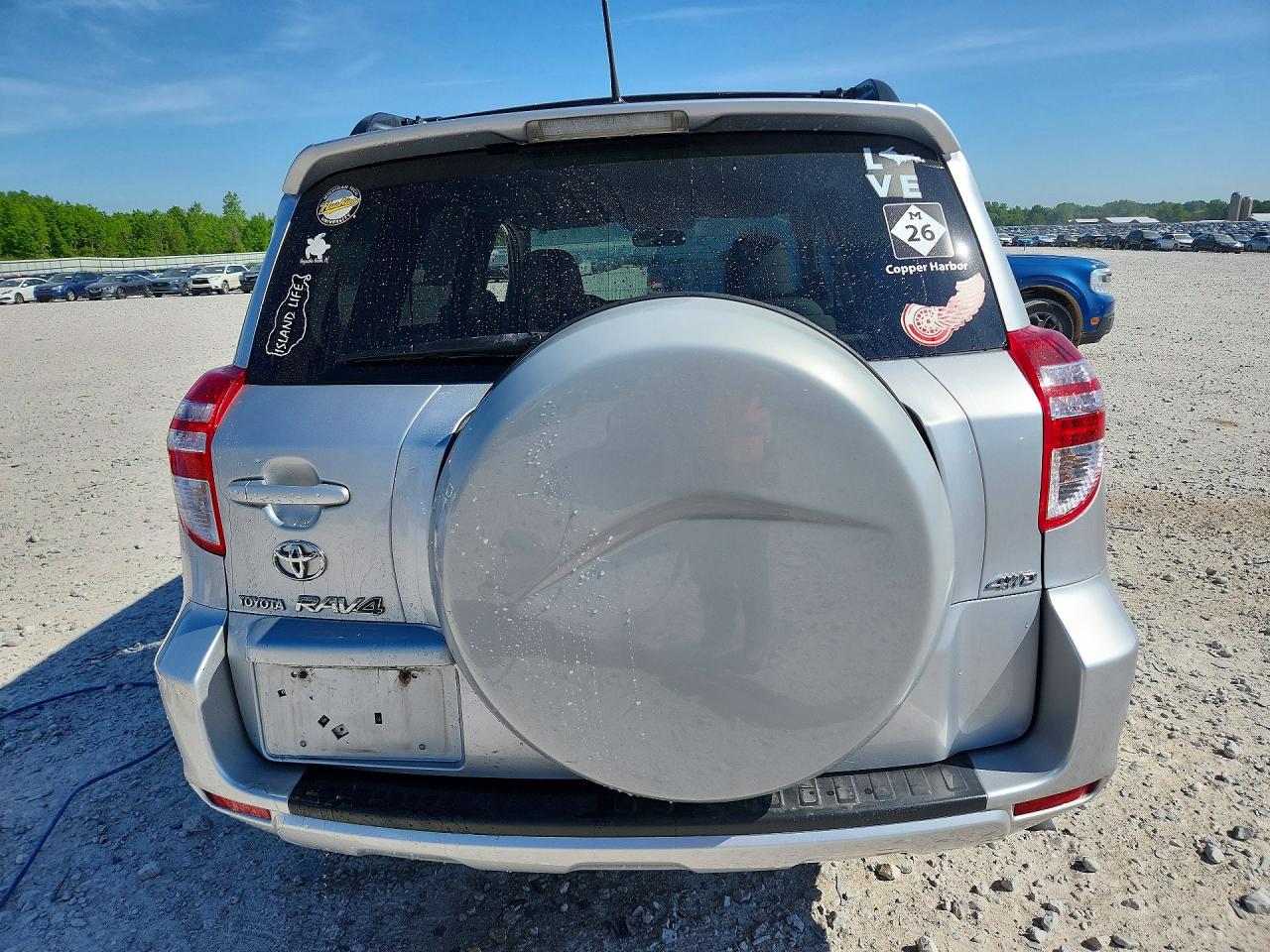 Toyota RAV4 Base