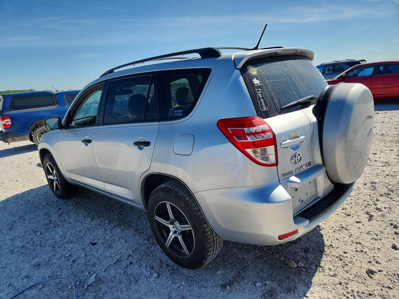 Toyota RAV4 Base
