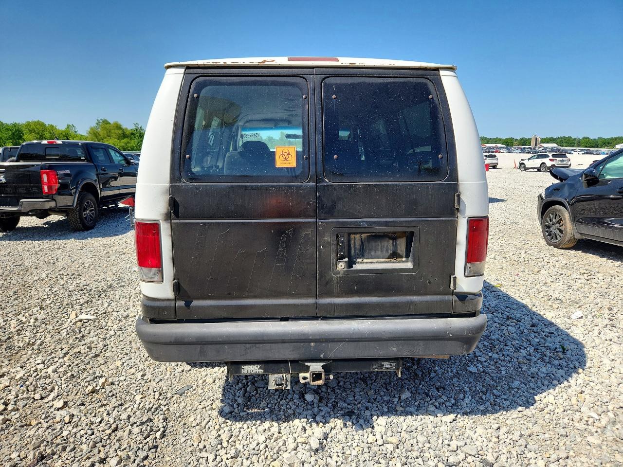 Ford Econoline E350 Super Duty Wagon