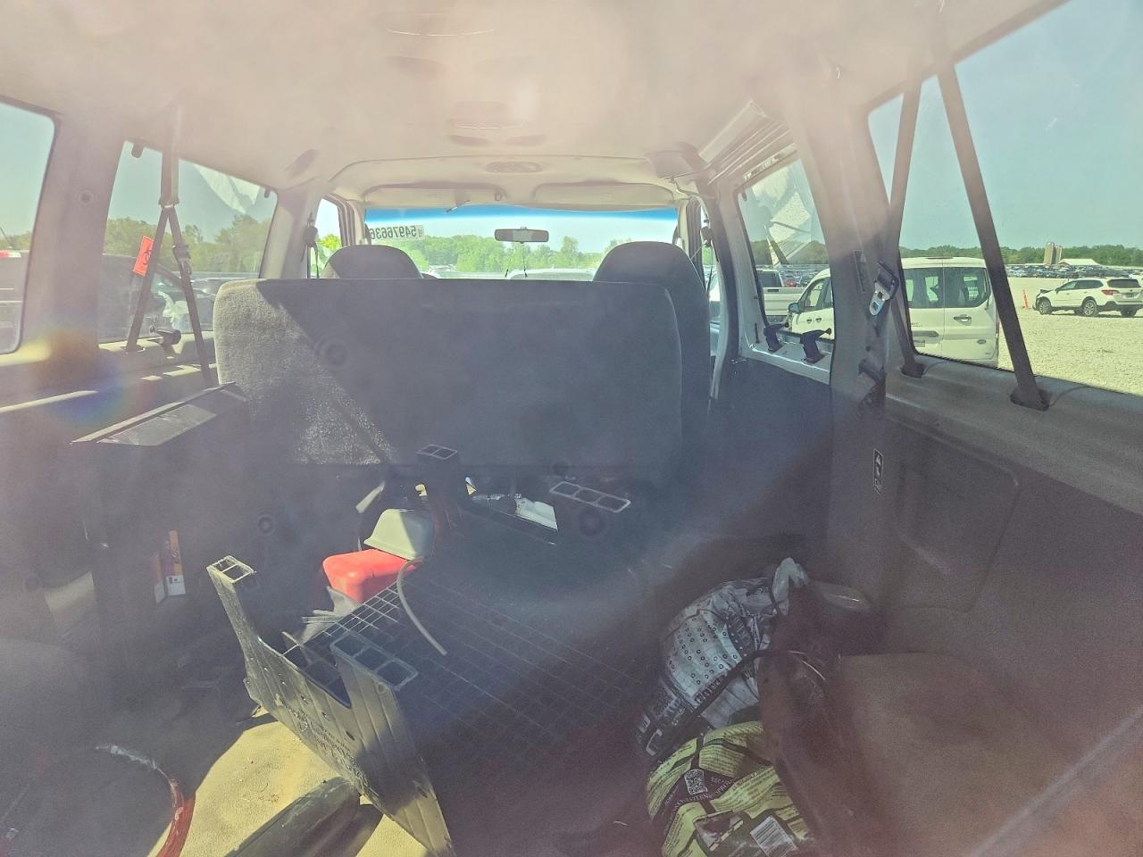 Ford Econoline E350 Super Duty Wagon
