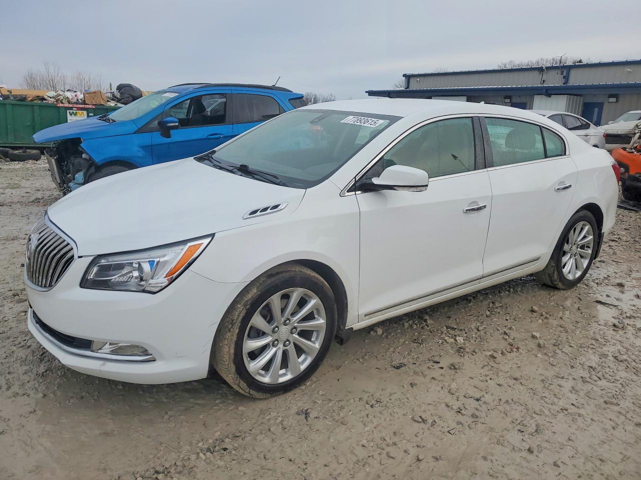 Salvage Buick LaCrosse Image