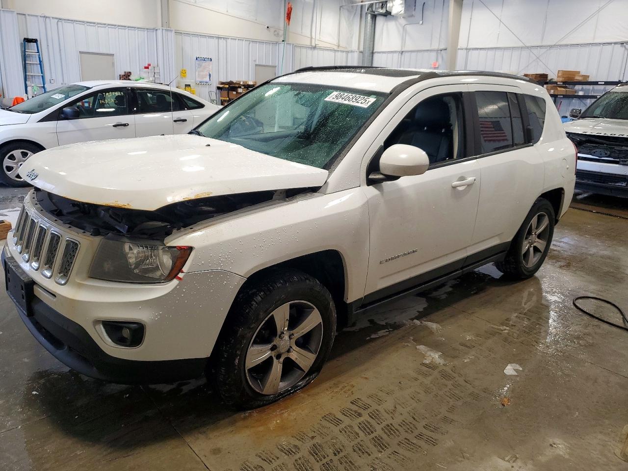 Salvage Jeep Compass Image