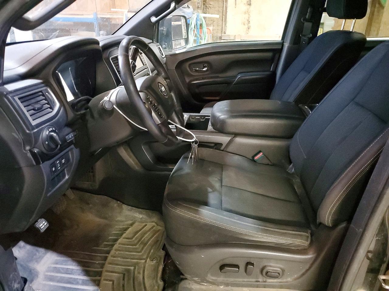 Nissan Titan S