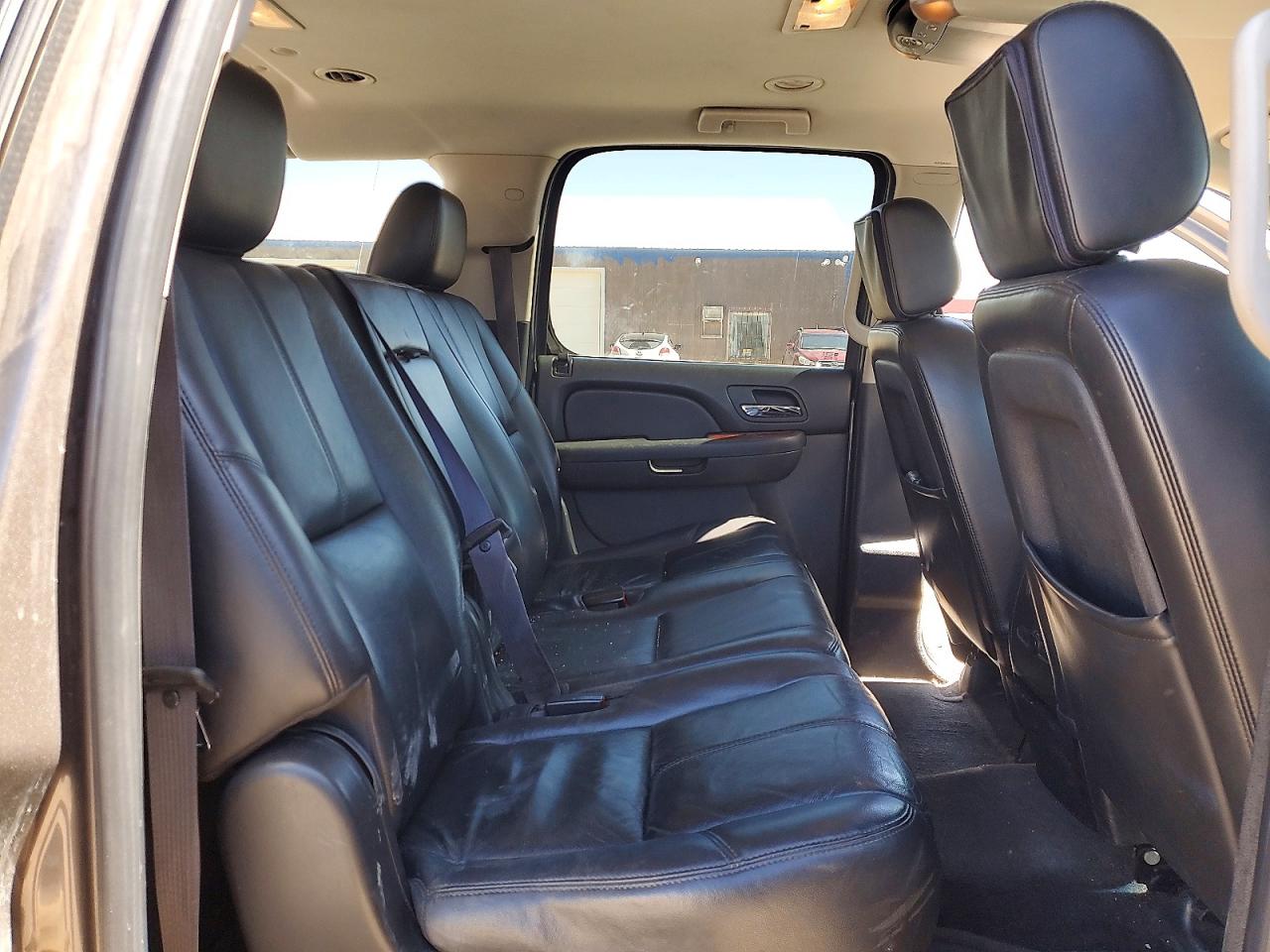 Chevrolet Suburban K1500 Lt