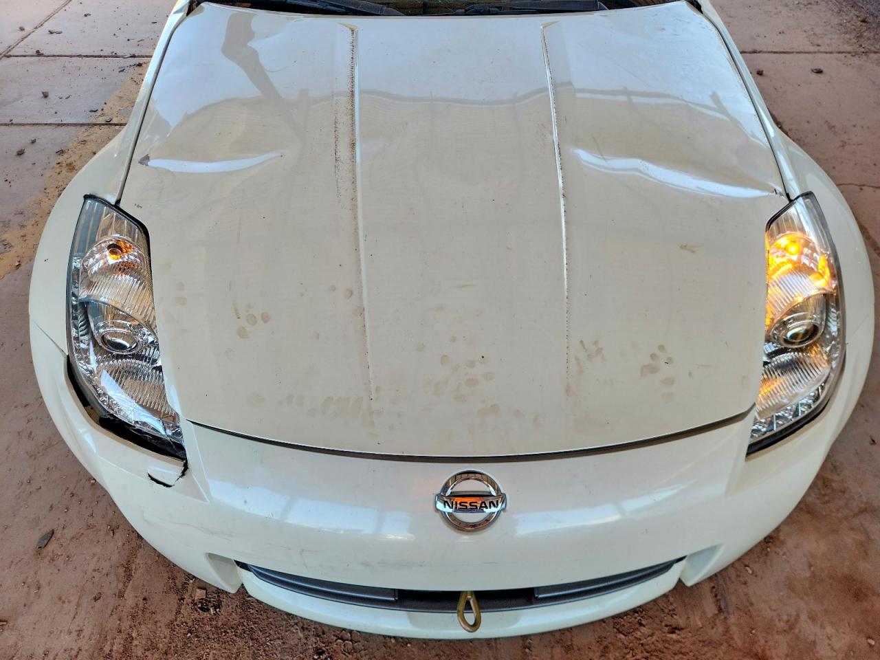 Nissan 350Z Coupe