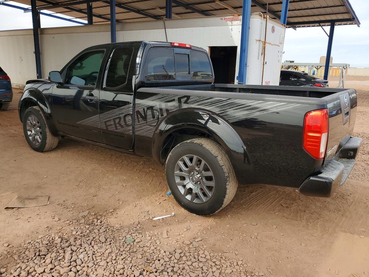 Nissan Frontier Sv V6