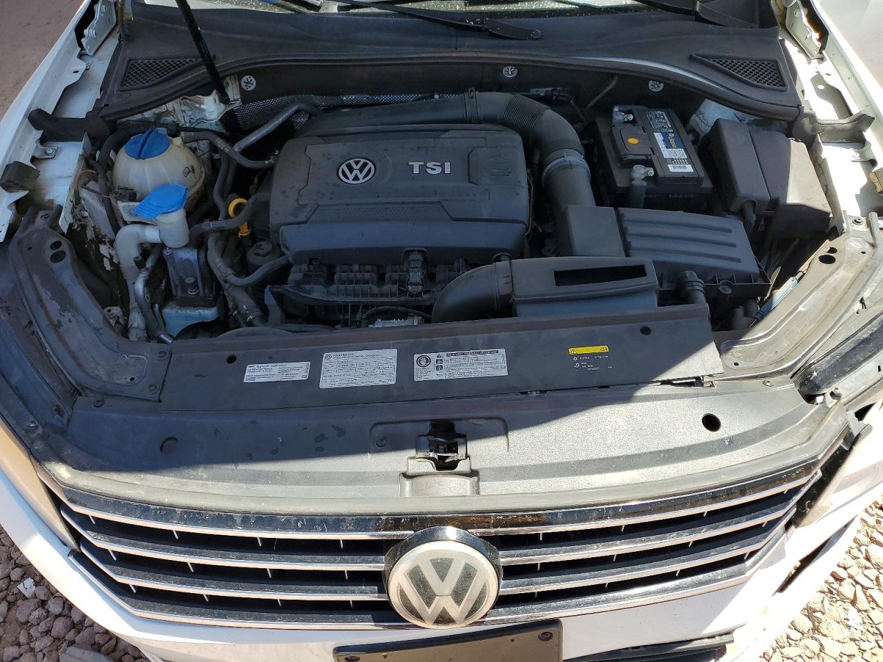 Volkswagen Passat S