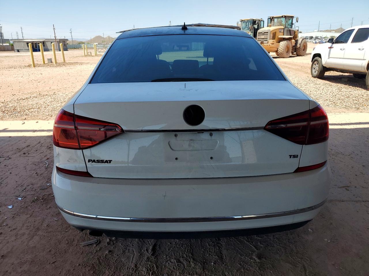 Volkswagen Passat S