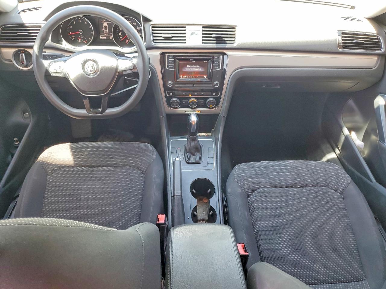 Volkswagen Passat S