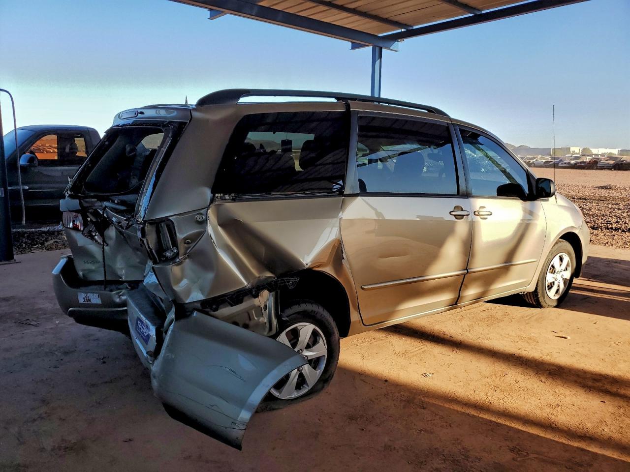 Toyota Sienna Le 8 Passenger