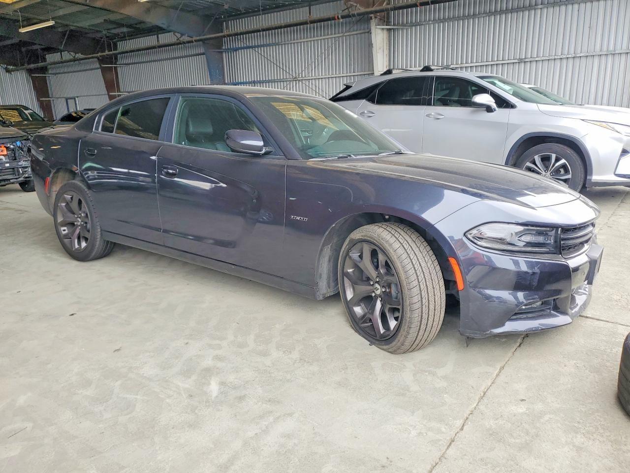 Dodge Charger R