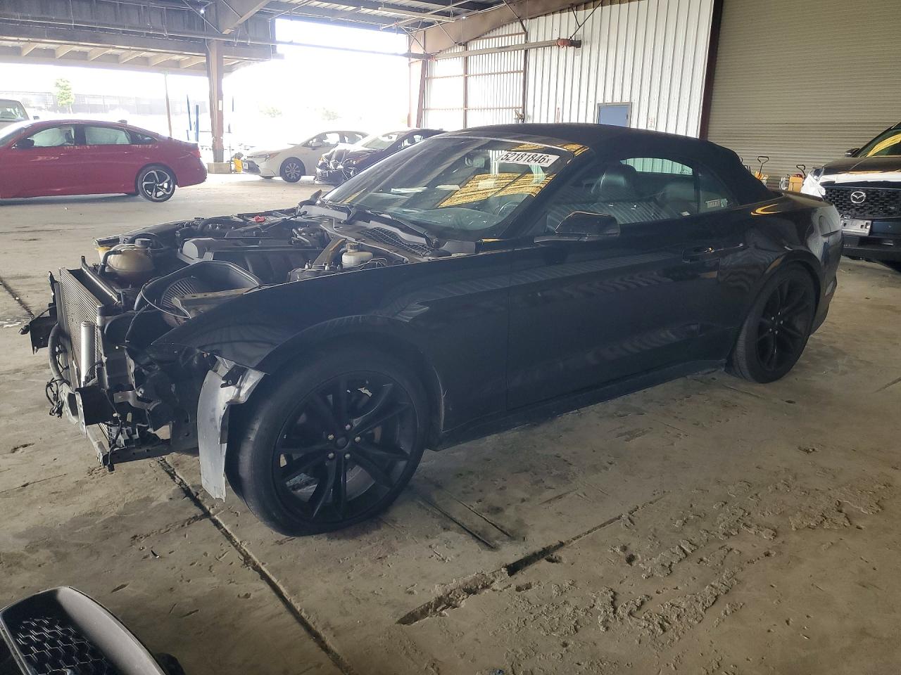 Salvage Ford Mustang Image