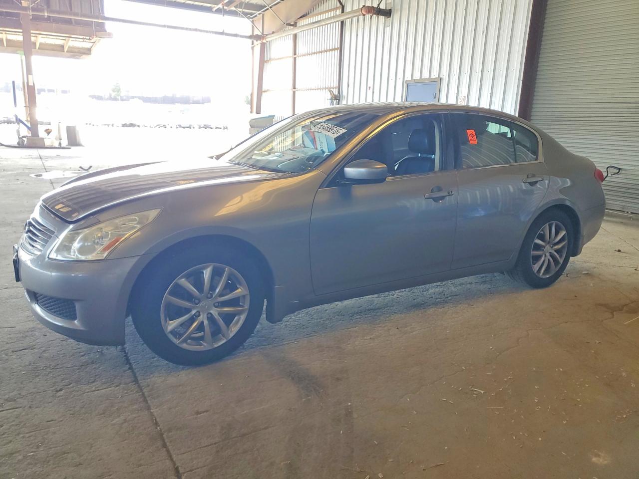 Salvage INFINITI G37 Image