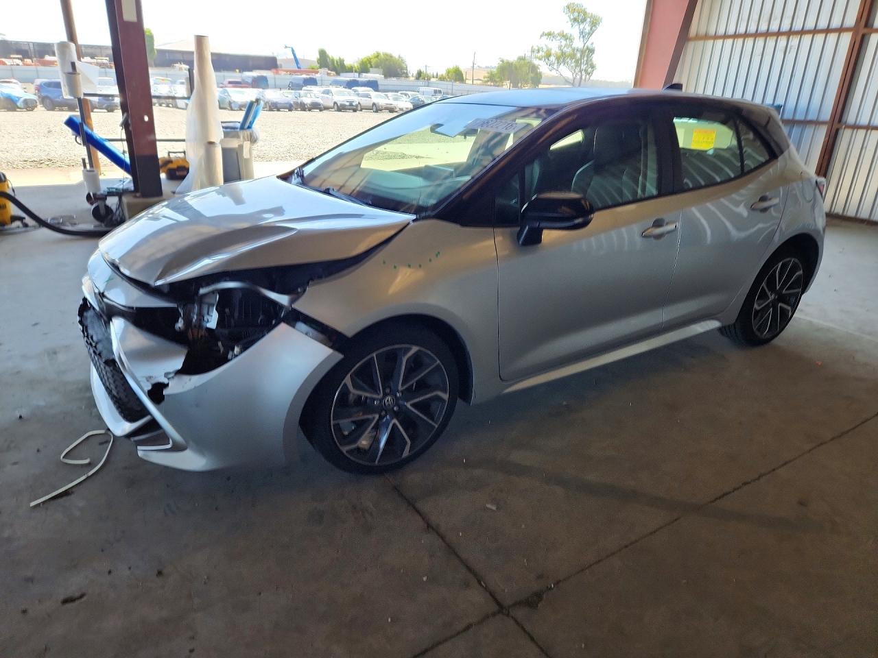 Salvage Toyota Corolla Image