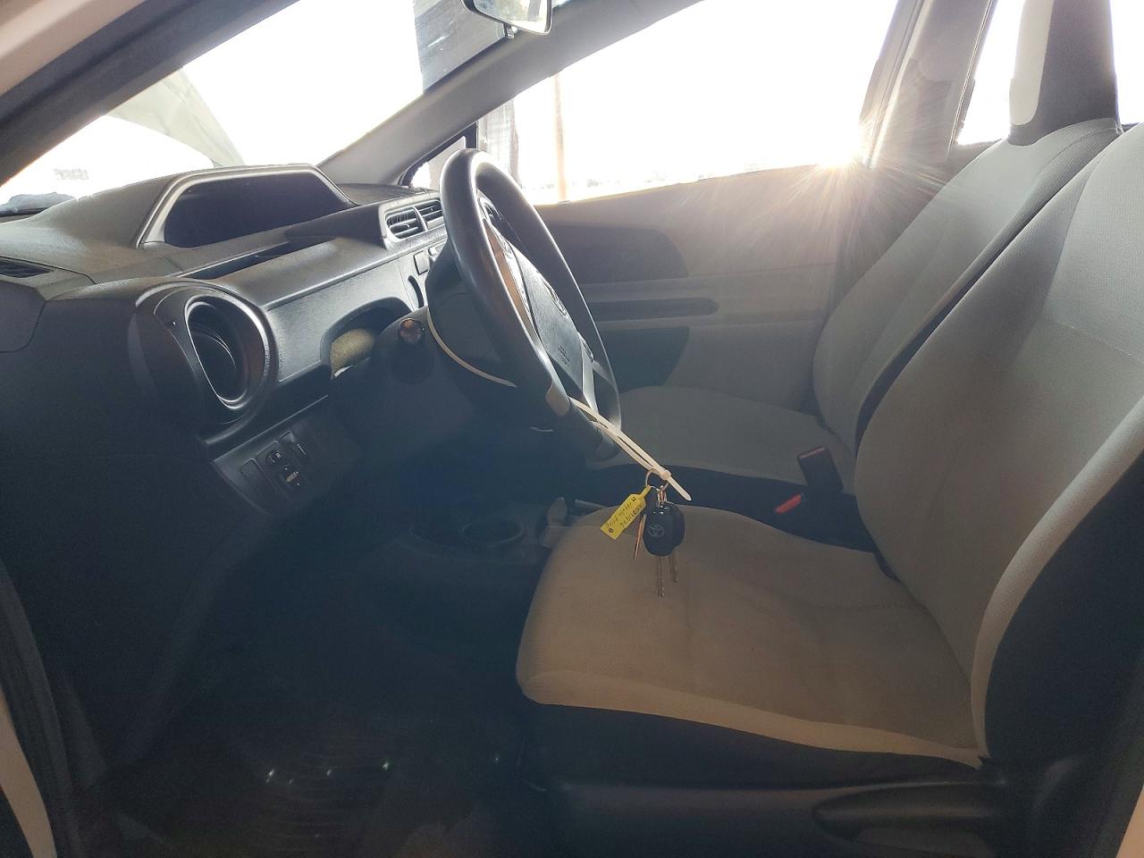 Toyota Prius One