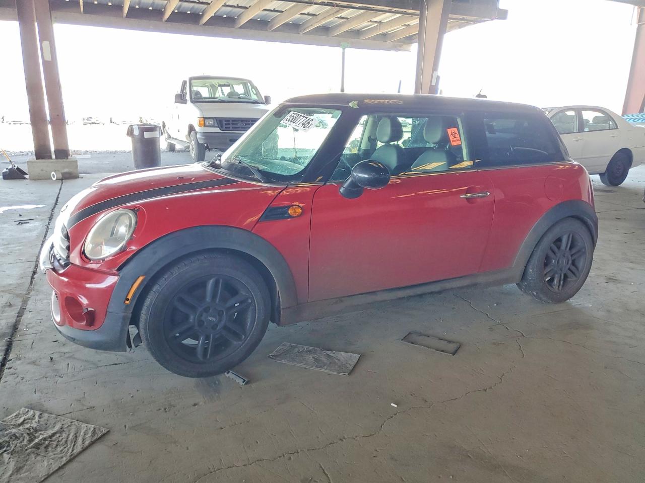Salvage MINI Cooper Image