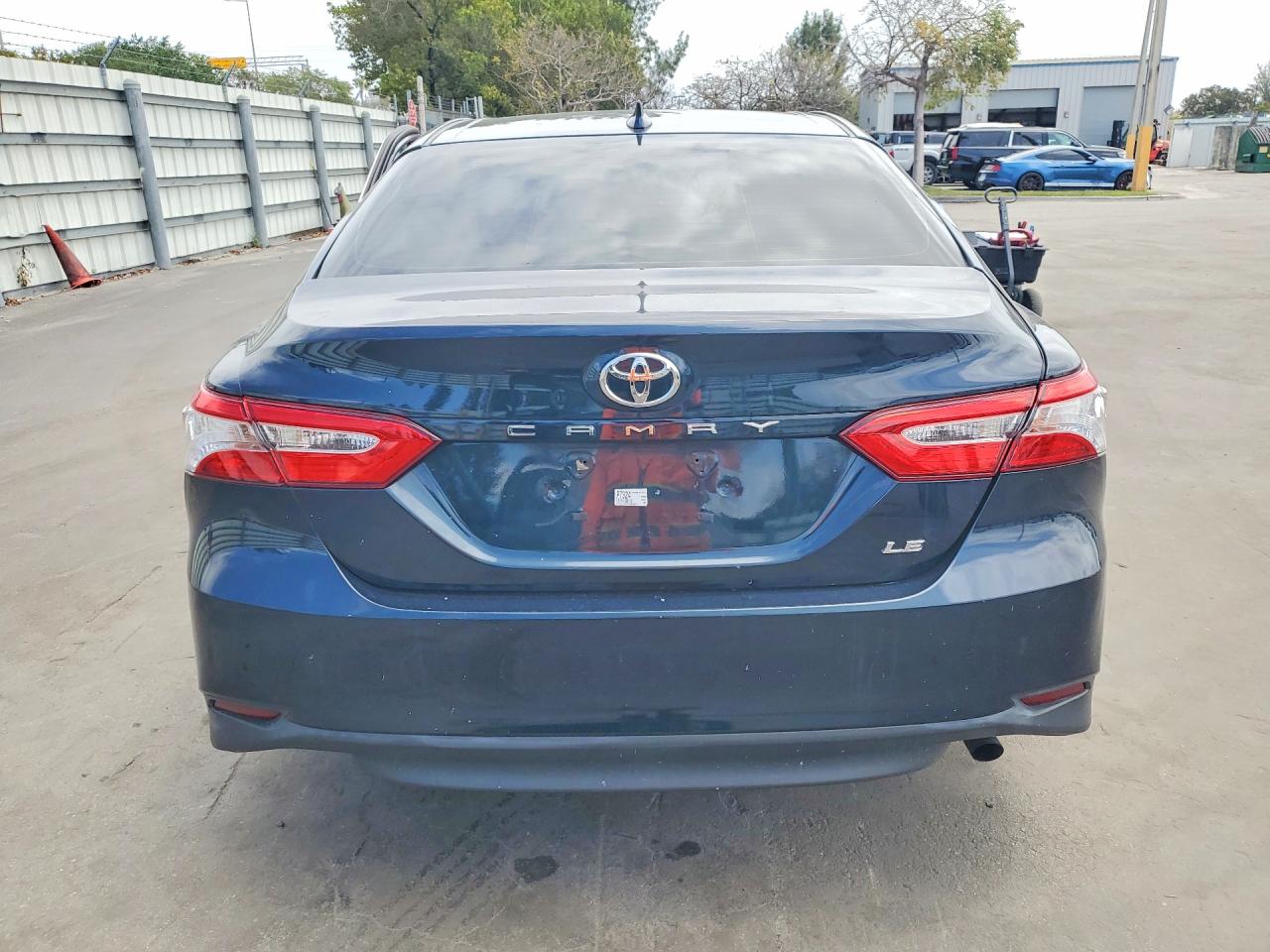 Toyota Camry Le