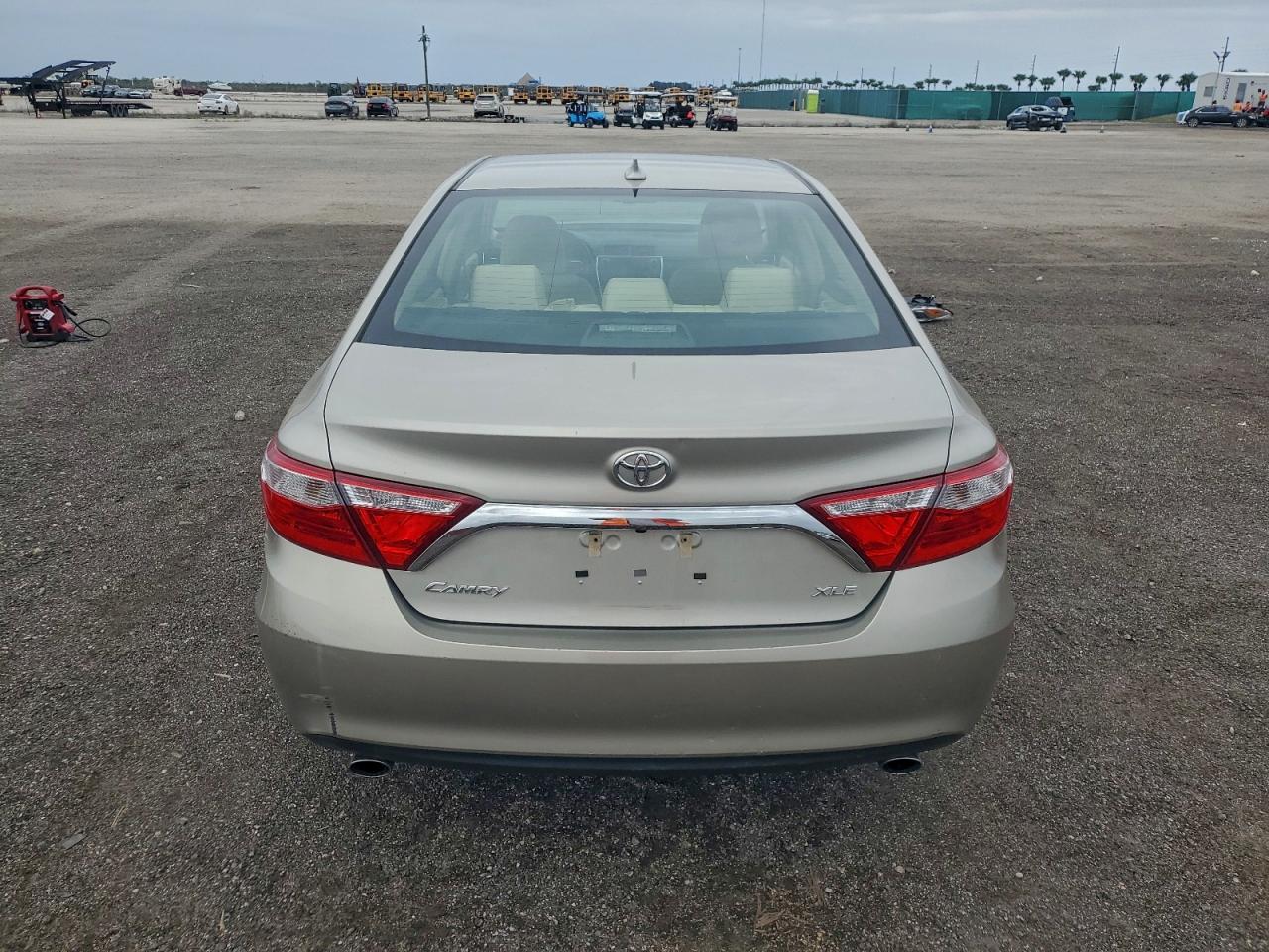 Toyota Camry Xse