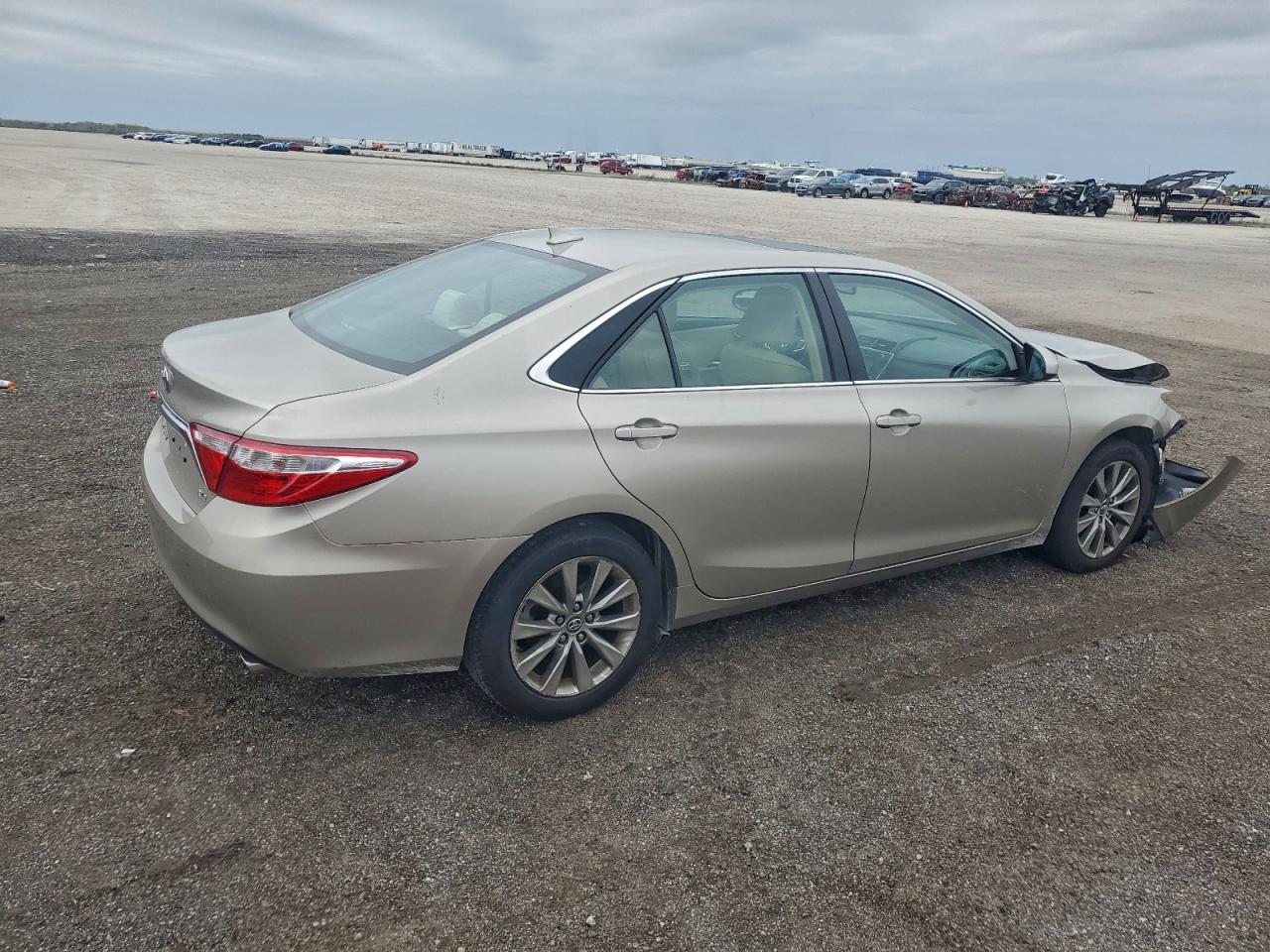Toyota Camry Xse