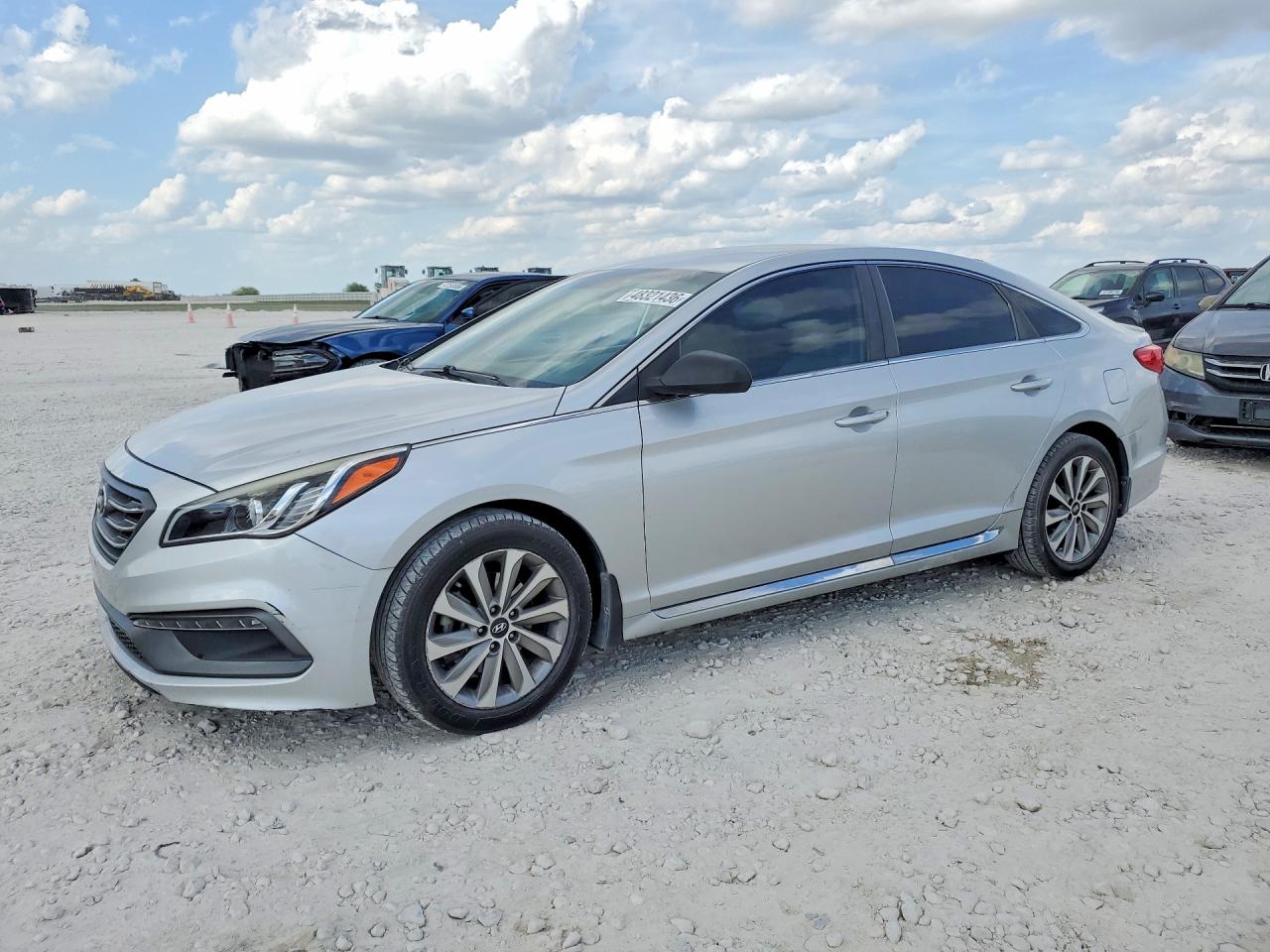 Salvage Hyundai SONATA Image