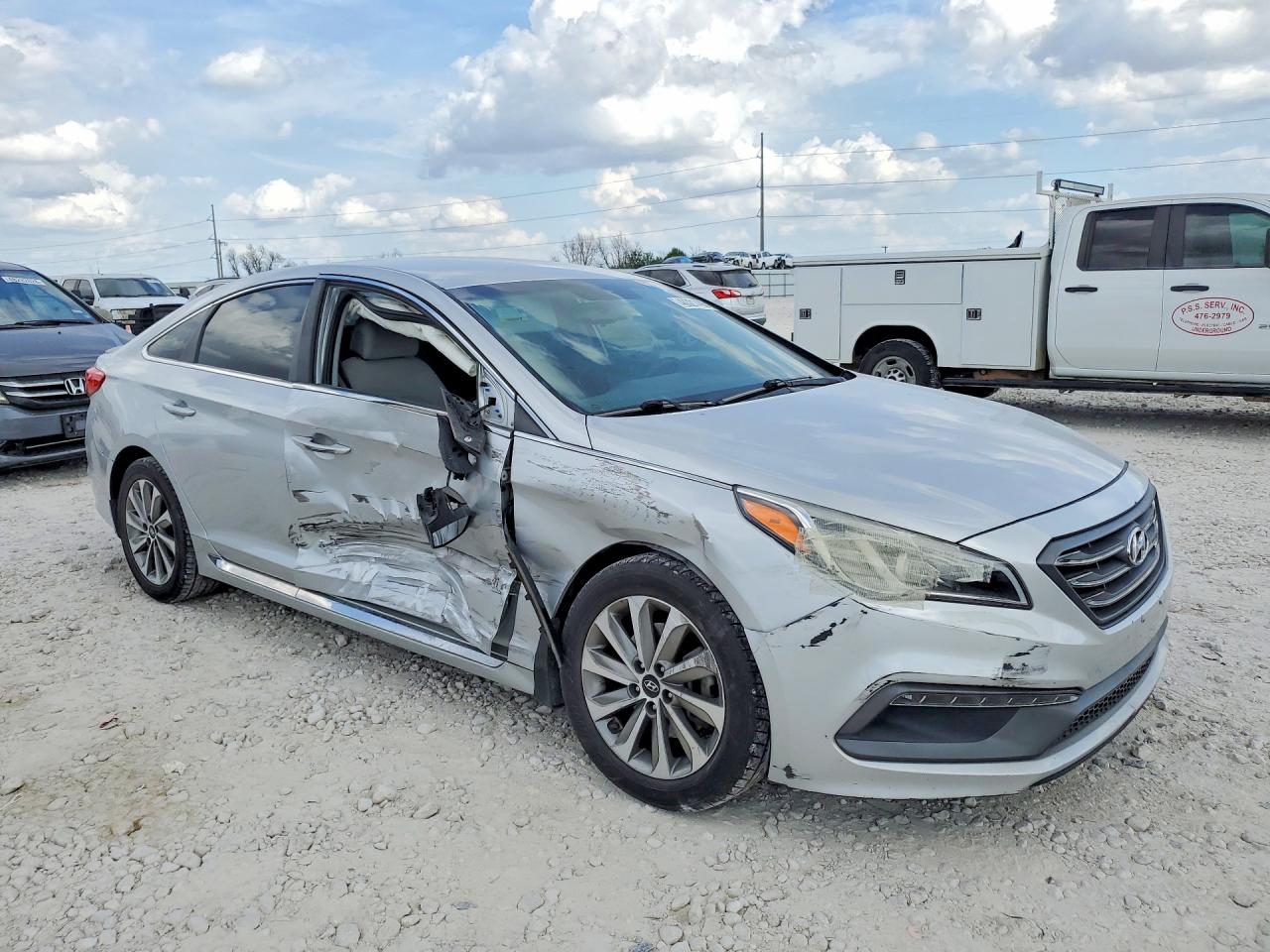 Hyundai SONATA Sport