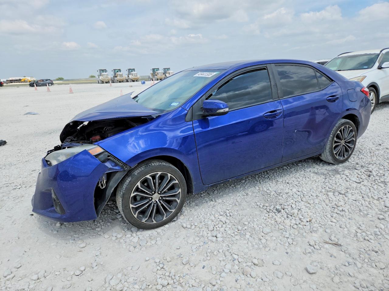 Salvage Toyota Corolla Image