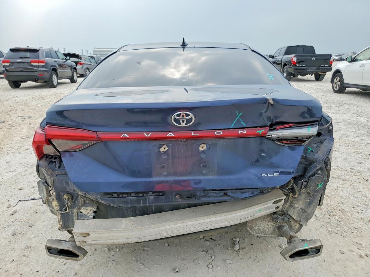 Toyota Avalon Xle