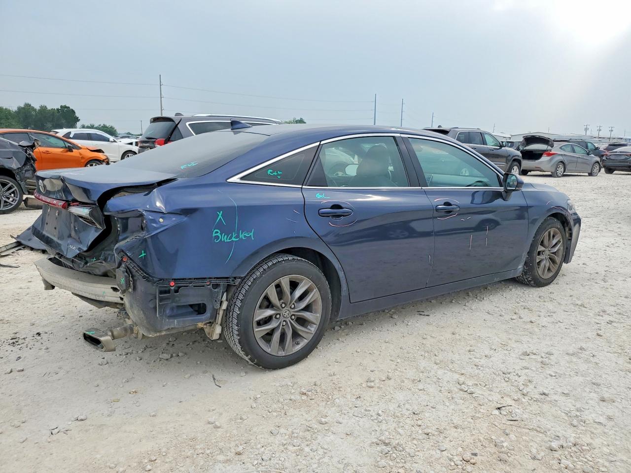 Toyota Avalon Xle