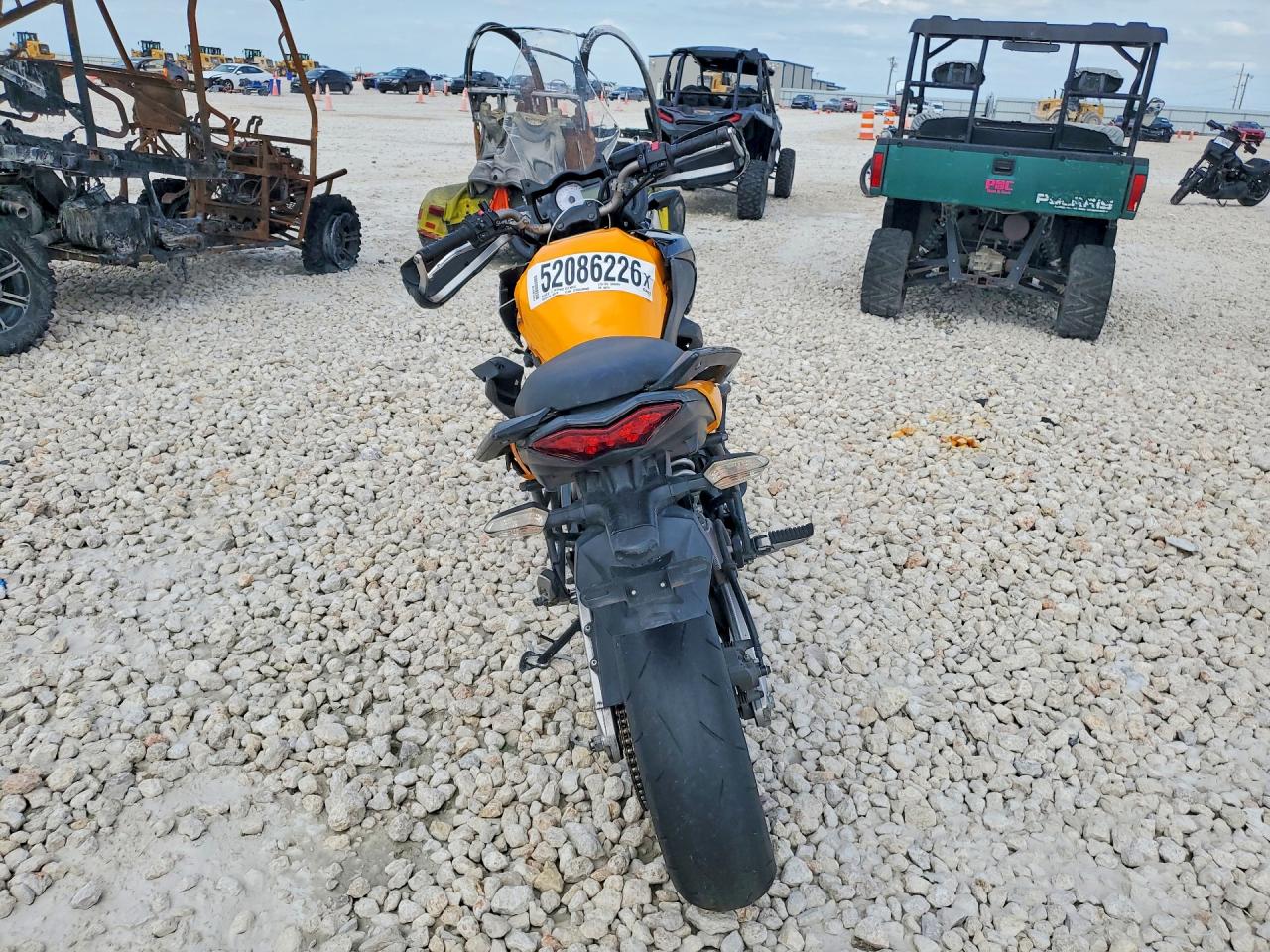 Kawasaki Le650 C